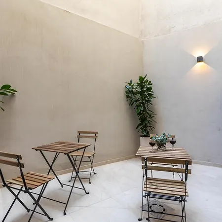 Moontels Mercado De Ruzafa Apart Otel Valensiya