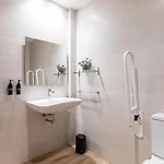 Aparthotel Moontels Mercado De Ruzafa 4*
