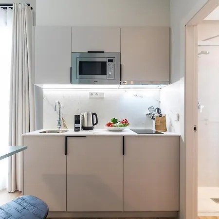 Apartahotel Moontels Mercado De Ruzafa 4*