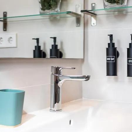 Apartahotel Moontels Mercado De Ruzafa 4*