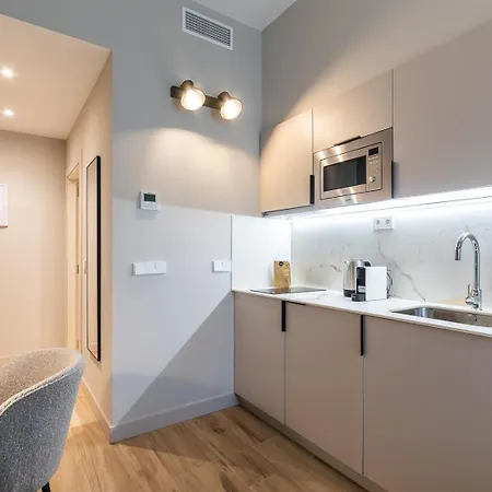 Moontels Mercado De Ruzafa Apartahotel 4*